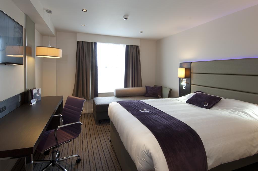 Premier Inn London Croydon West - Purley A23 Habitación foto